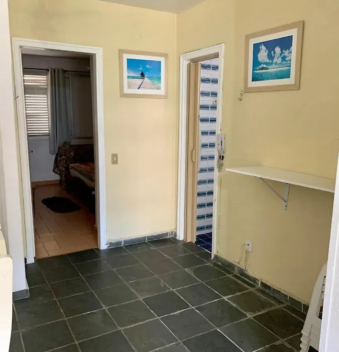 Apartamento Ótima Localização no Guarujá-Astúrias-1