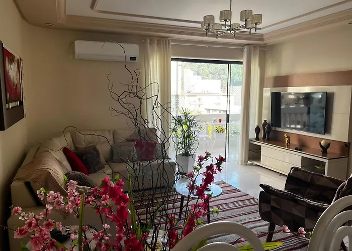 Apartamento De 3 Quartos Amplos Na Praia Pitangueiras, Guarujá